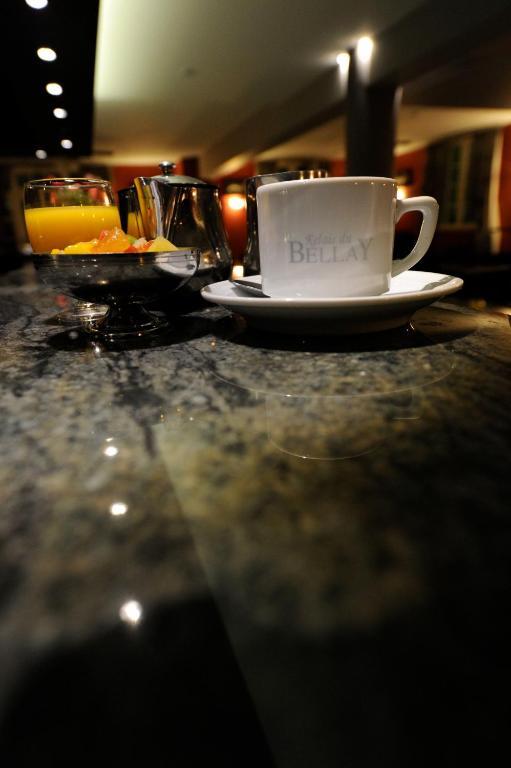 Hotel Spa Le Relais Du Bellay มองทรอย-เบเลย์ ภายนอก รูปภาพ