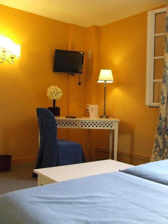 Hotel Spa Le Relais Du Bellay มองทรอย-เบเลย์ ห้อง รูปภาพ