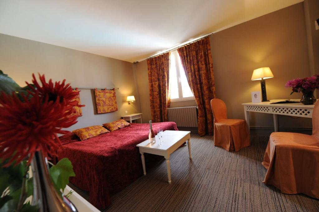 Hotel Spa Le Relais Du Bellay มองทรอย-เบเลย์ ห้อง รูปภาพ
