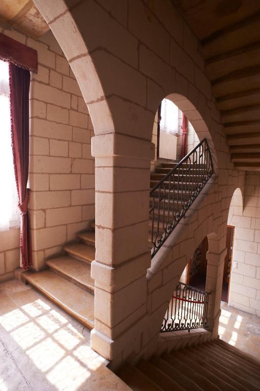 Hotel Spa Le Relais Du Bellay มองทรอย-เบเลย์ ภายนอก รูปภาพ